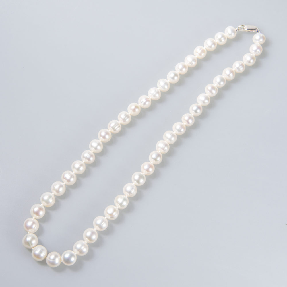Perlenkette 9-10mm, weiß, geknotet, Silberschließe